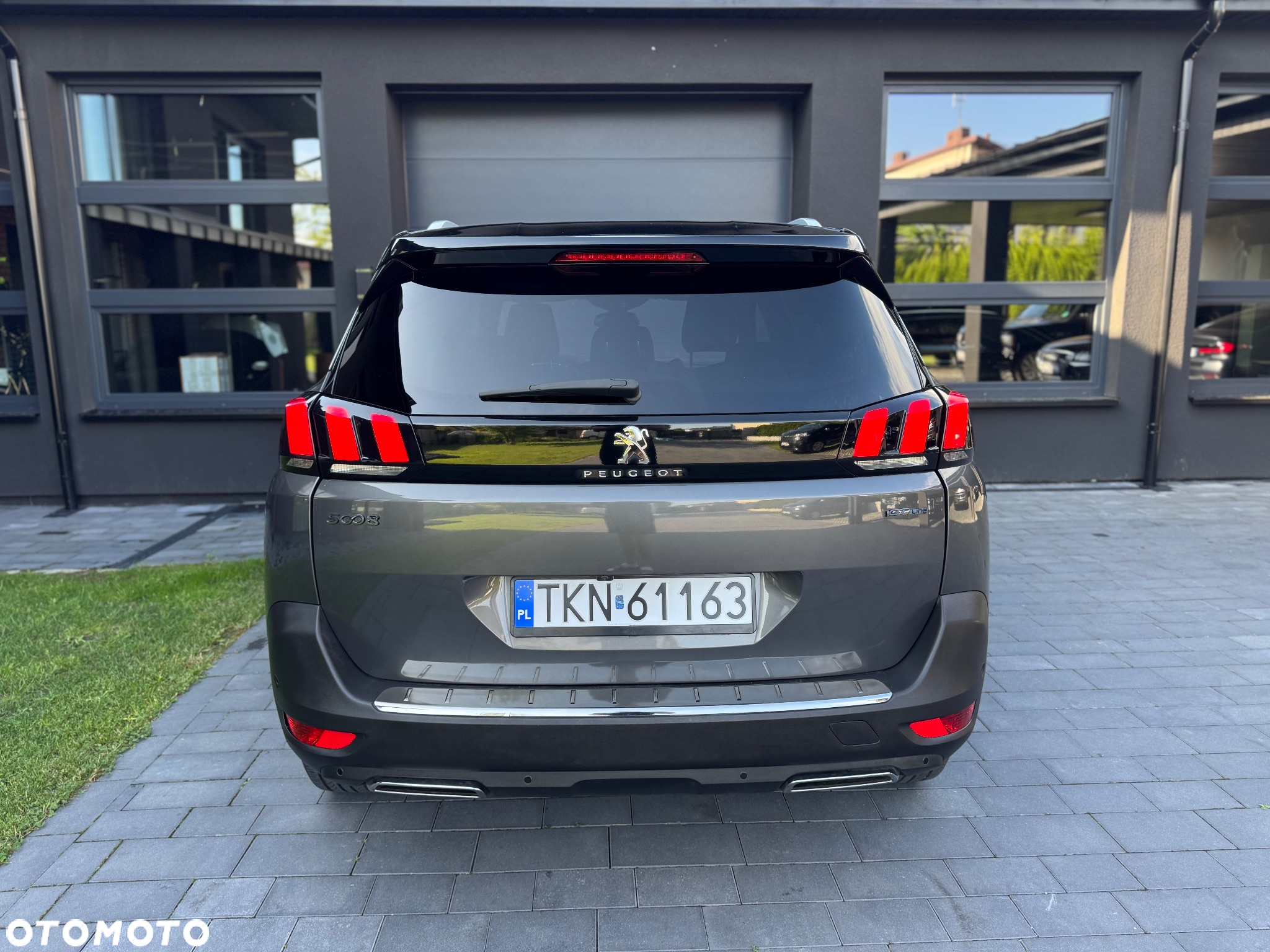 Peugeot 5008 2.0 BlueHDI Allure S&S - 10