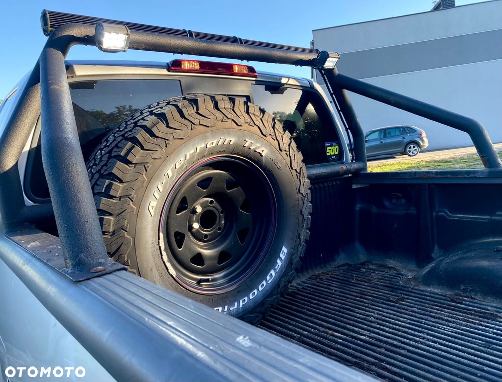 Nissan Frontier - 10