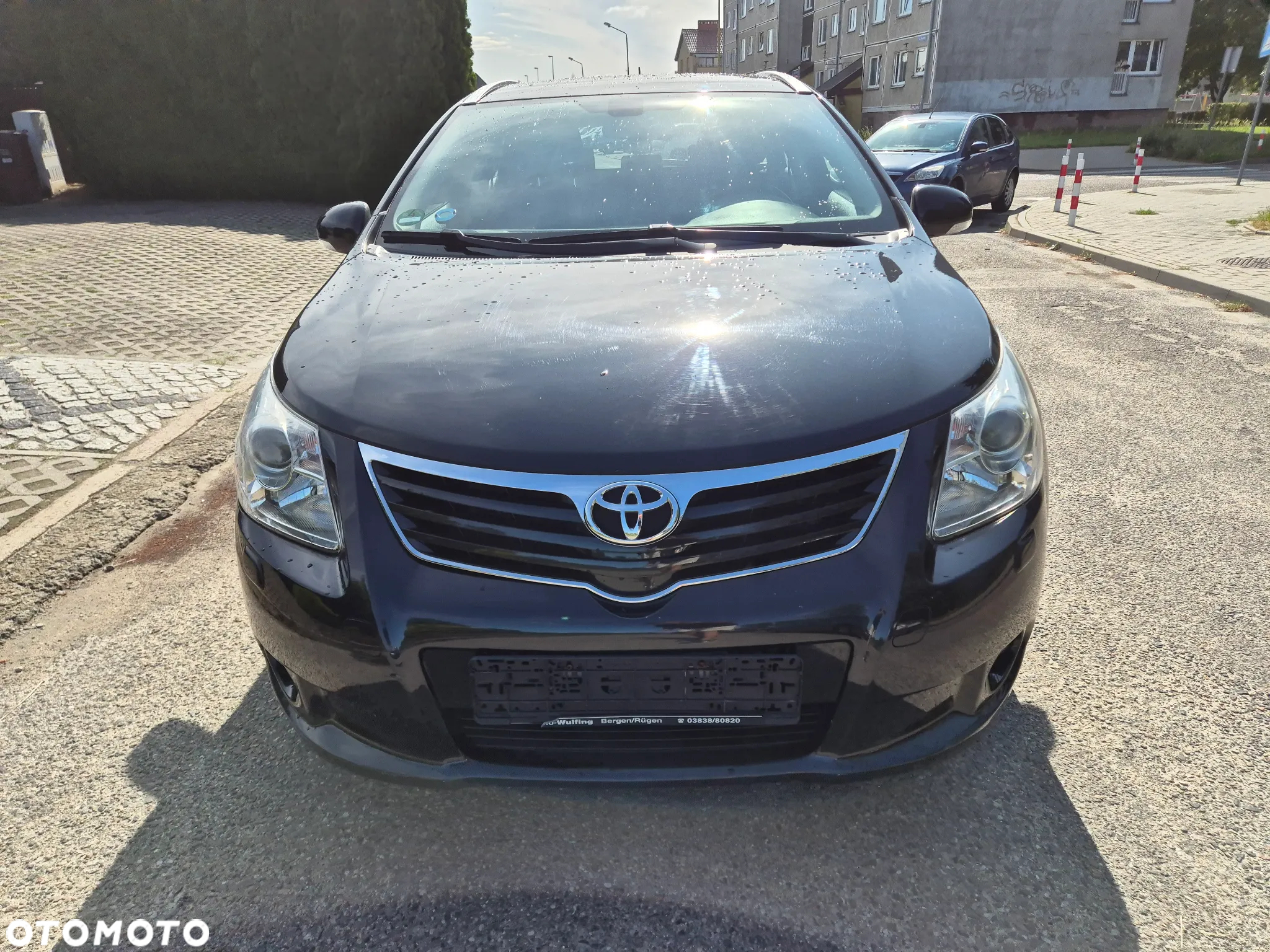 Toyota Avensis 1.8 Premium - 2