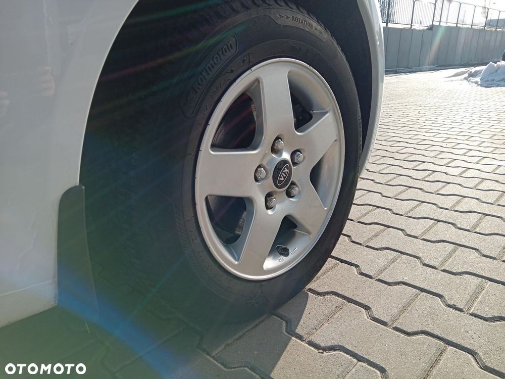 Kia Venga 1.4 Smart - 17