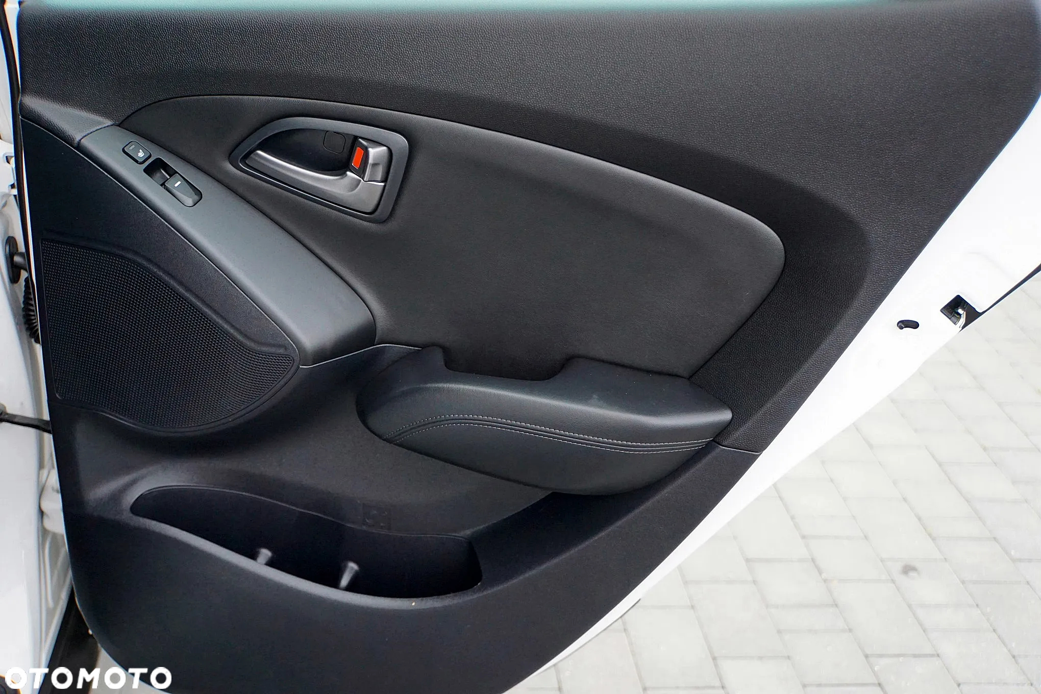 Hyundai ix35 1.6 2WD Fifa World Cup Edition - 37