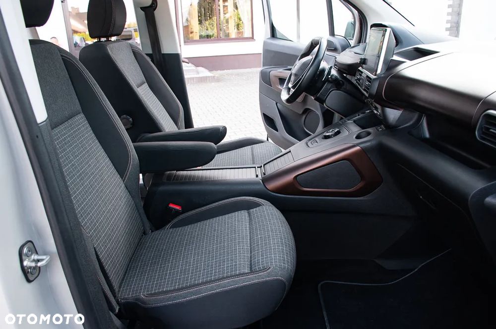 Peugeot Rifter BlueHDI 130 L2 EAT8 GT - 22