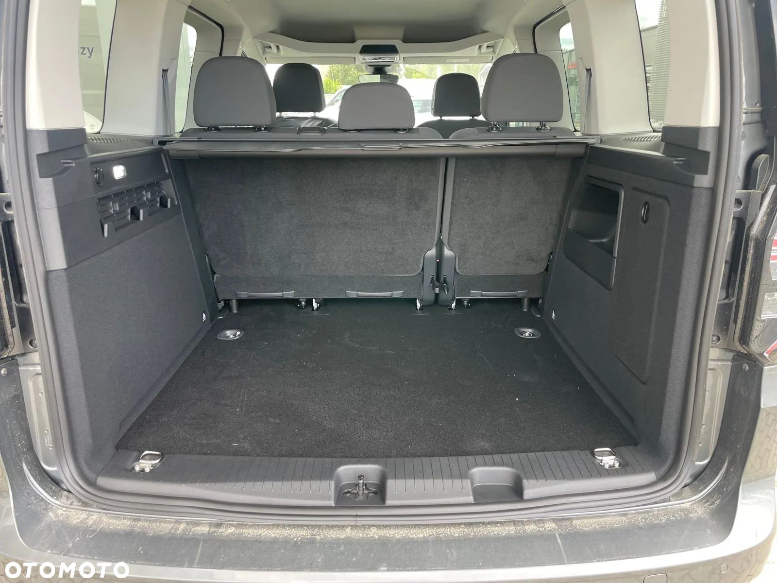 Volkswagen Caddy 2.0 TDI - 12