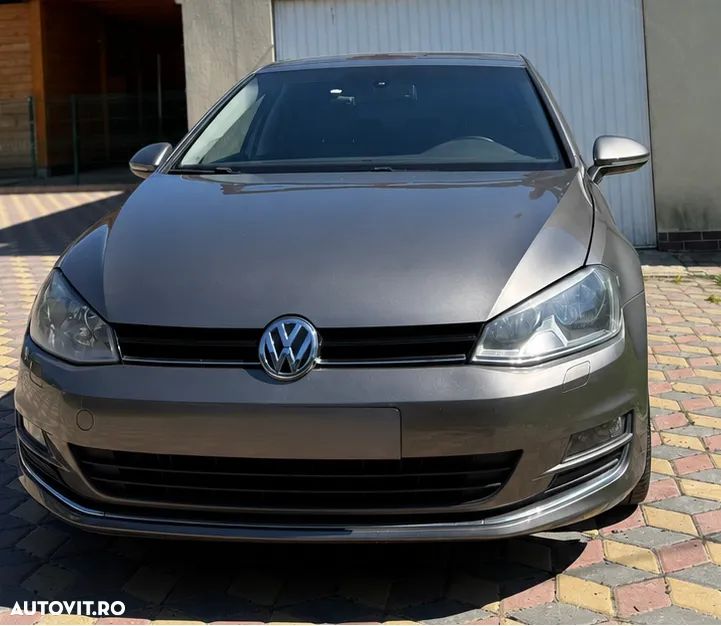 Volkswagen Golf 1.6 TDI DPF DSG BlueMotion Technology Comfortline - 2