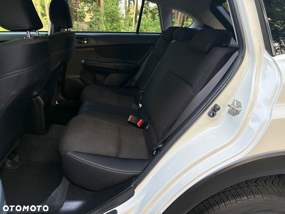 Subaru XV 2.0i Exclusive CVT - 23