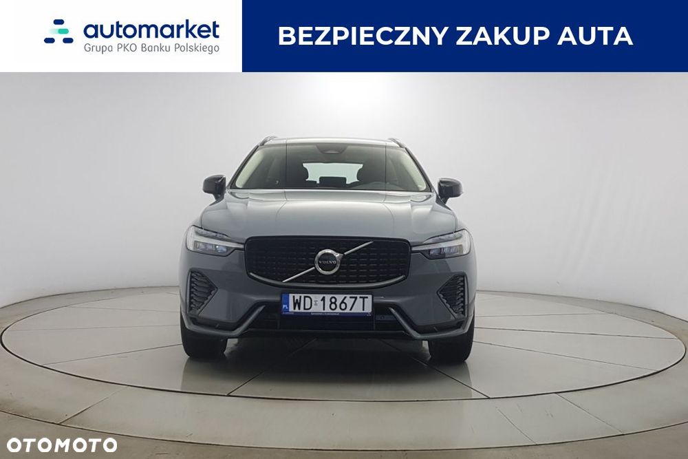 Volvo XC 60 B4 D AWD Plus Dark - 2