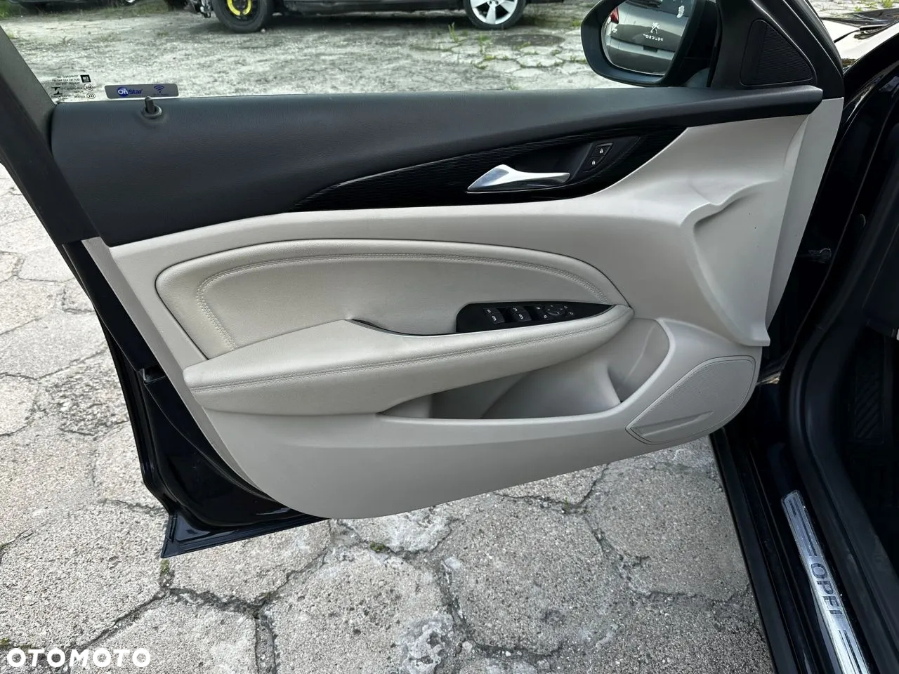 Opel Insignia 2.0 CDTI Cosmo S&S - 8