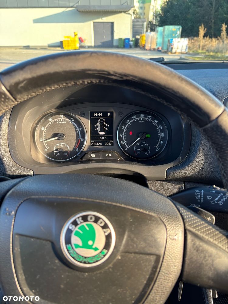 Skoda Fabia - 11
