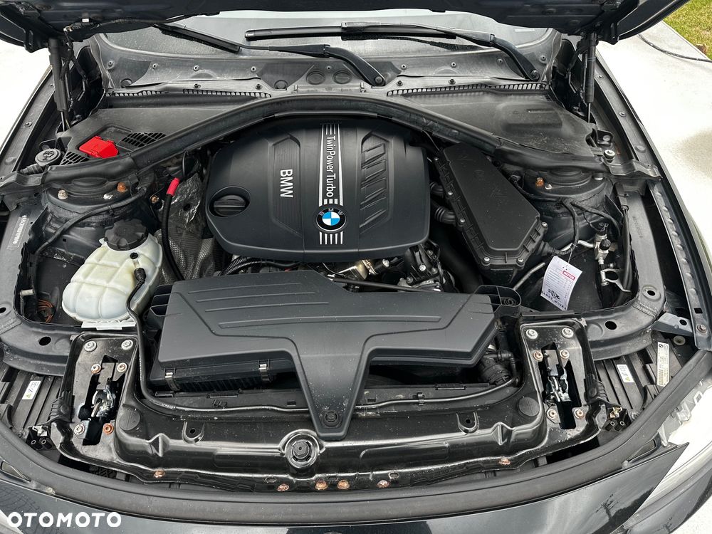 BMW Seria 3 - 29