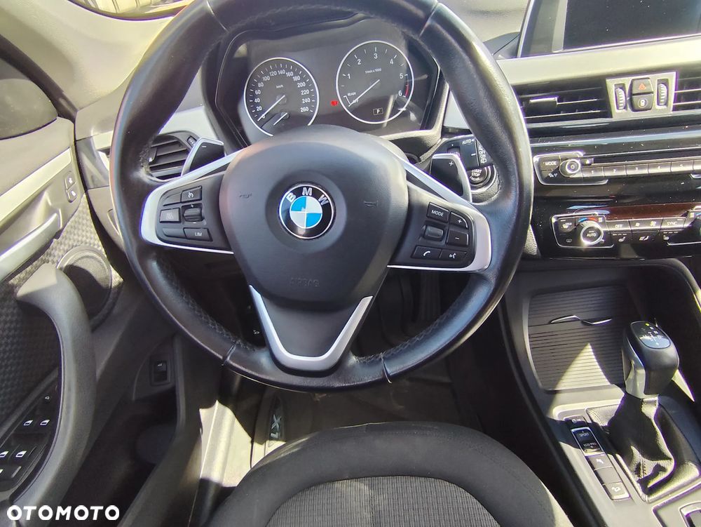 BMW X1 xDrive20d - 13
