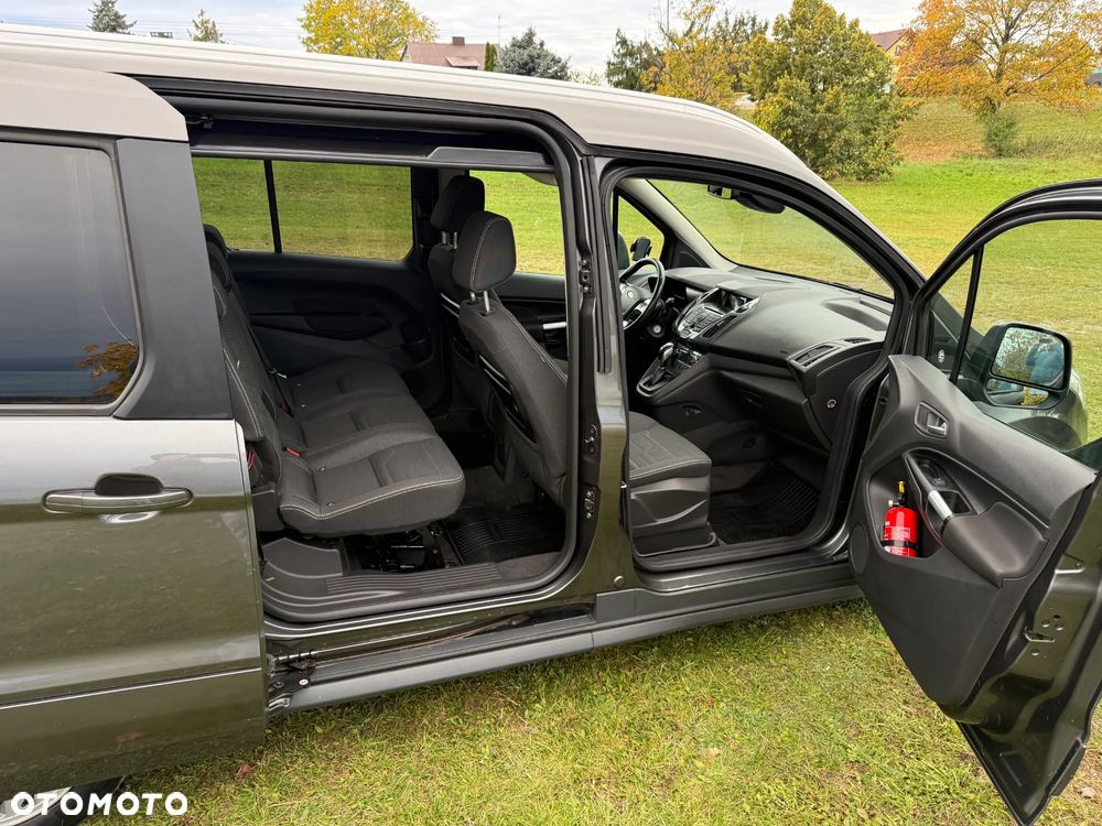 Ford Tourneo Connect Grand - 11