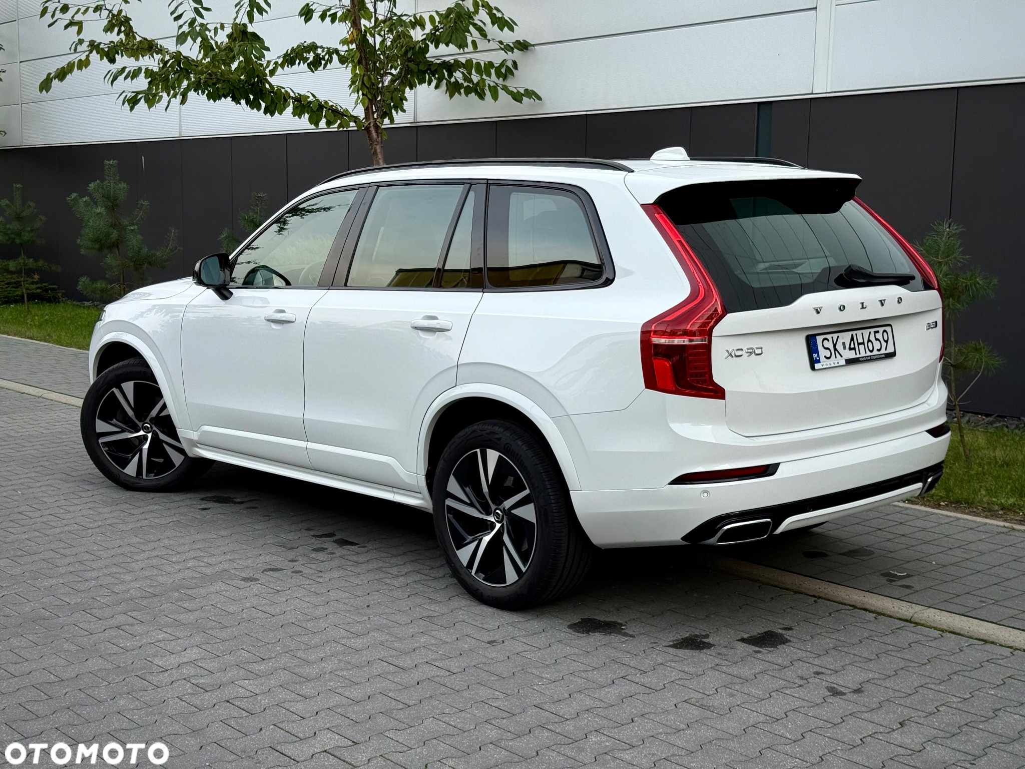 Volvo XC 90 D5 AWD R-Design - 3