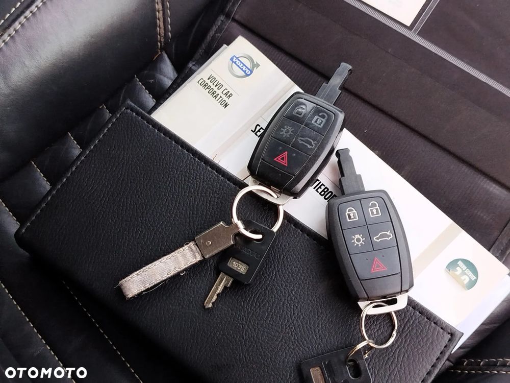 Volvo C30 D2 R-Design Start-Stop - 16