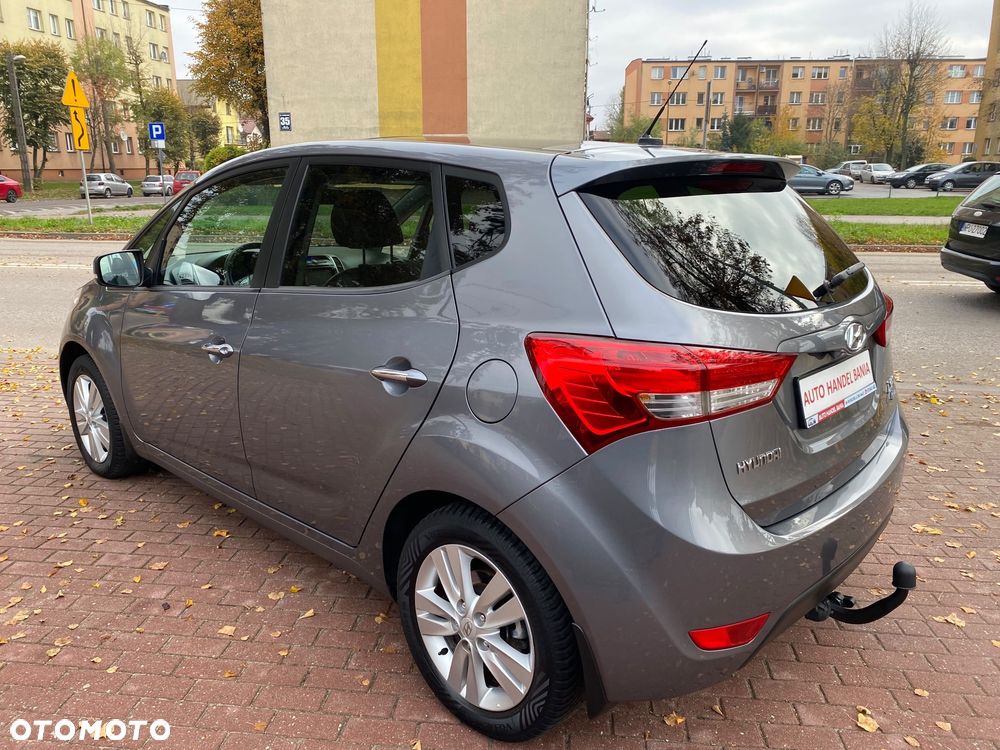 Hyundai ix20 1.6 Premium blue - 14