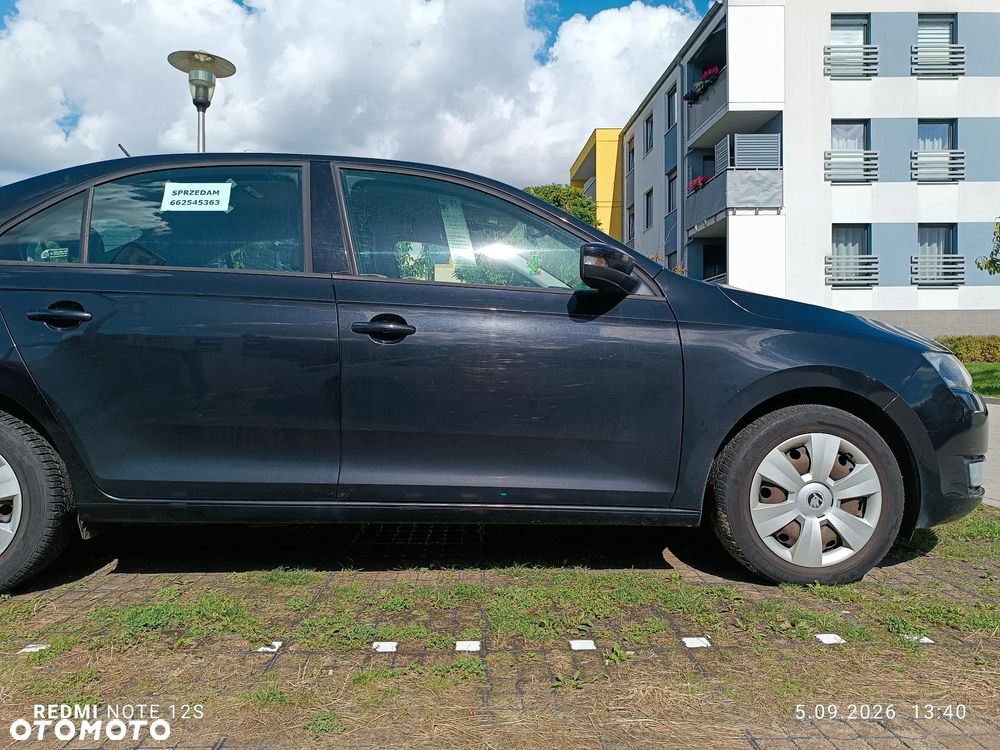Skoda Rapid 2015 photo 2