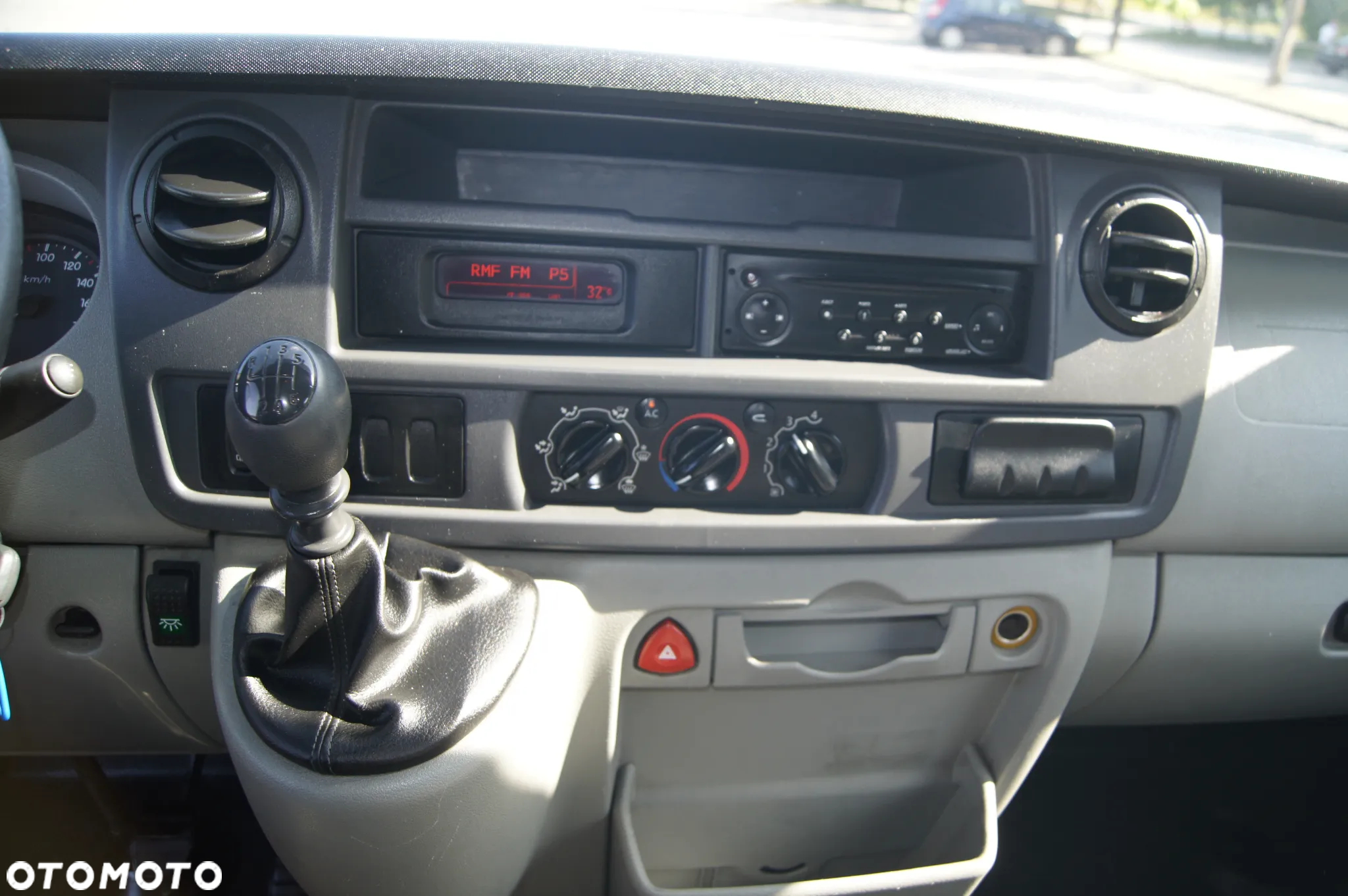 Renault Master - 19