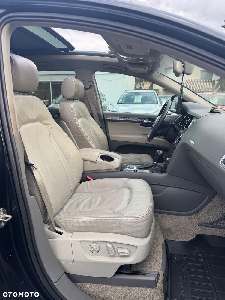 Audi Q7 3.6 FSI Quattro Tiptronic - 10