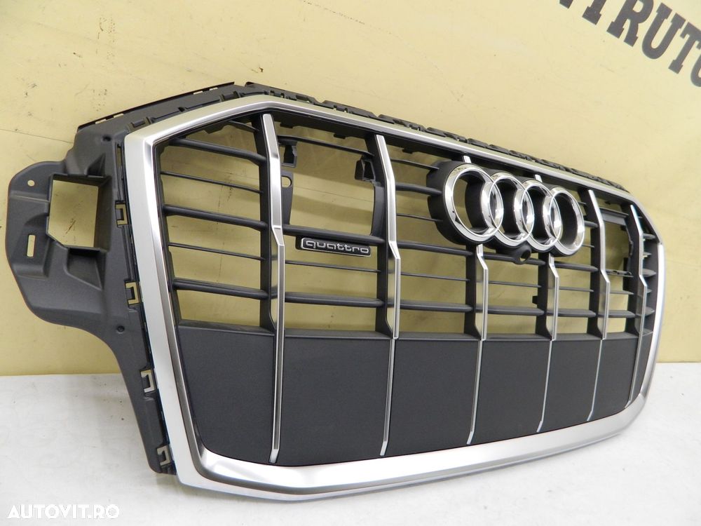 Grila radiator Audi Q7 4M S-Line facelift,  2019, 2020, 2021, 2022, 2023, cod origine 4M0853651AJ. - 4
