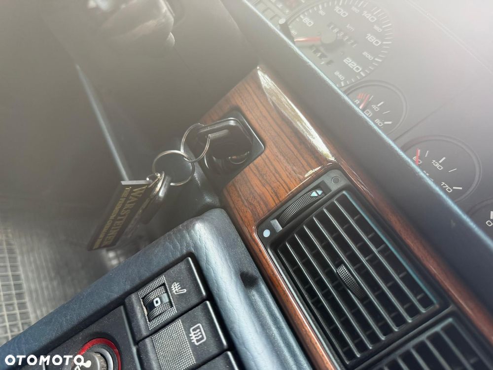 Audi 200 2.2 Turbo - 18