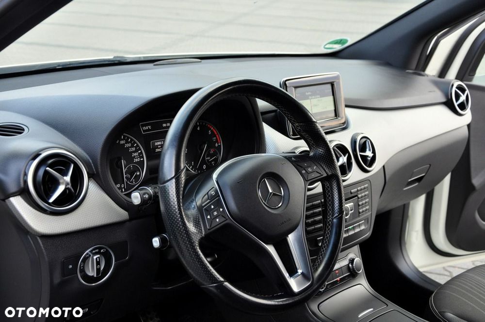 Mercedes-Benz Klasa B - 22
