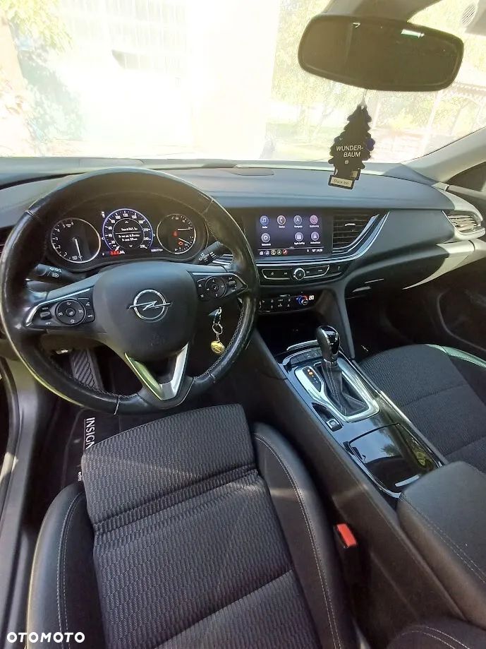 Opel Insignia - 23