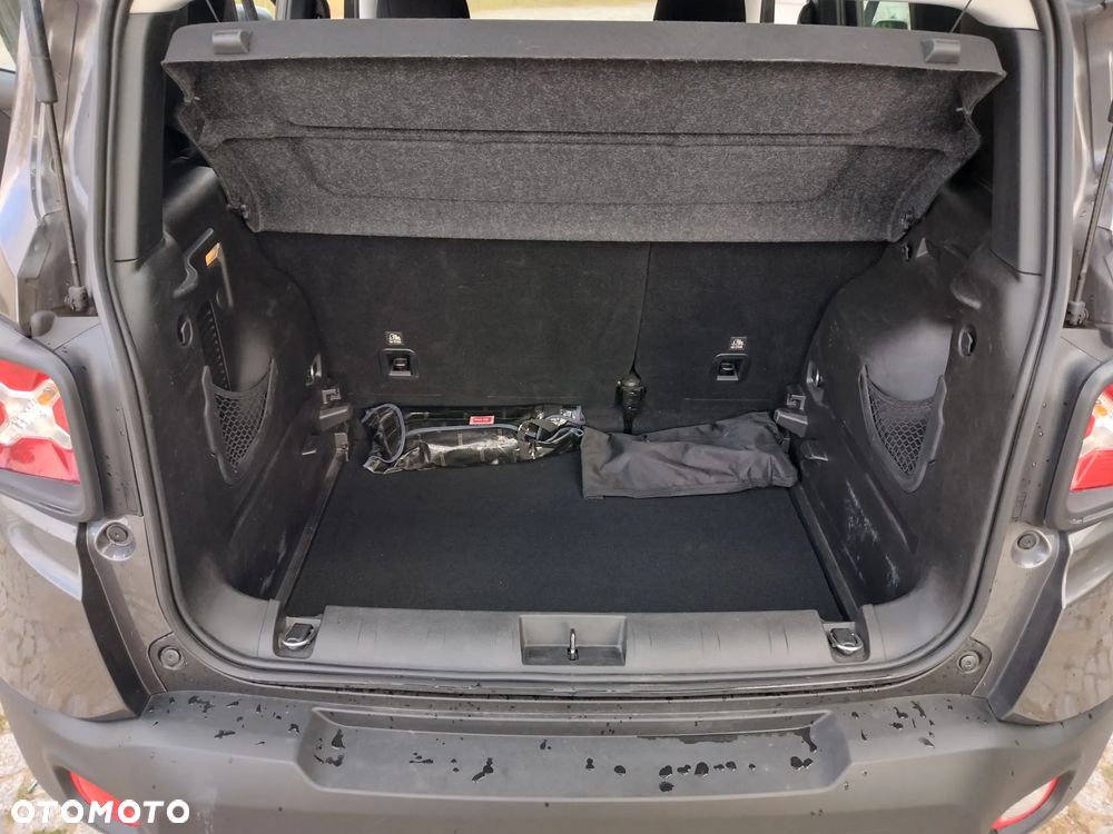 Jeep Renegade 1.6 E-TorQ Sport FWD - 17
