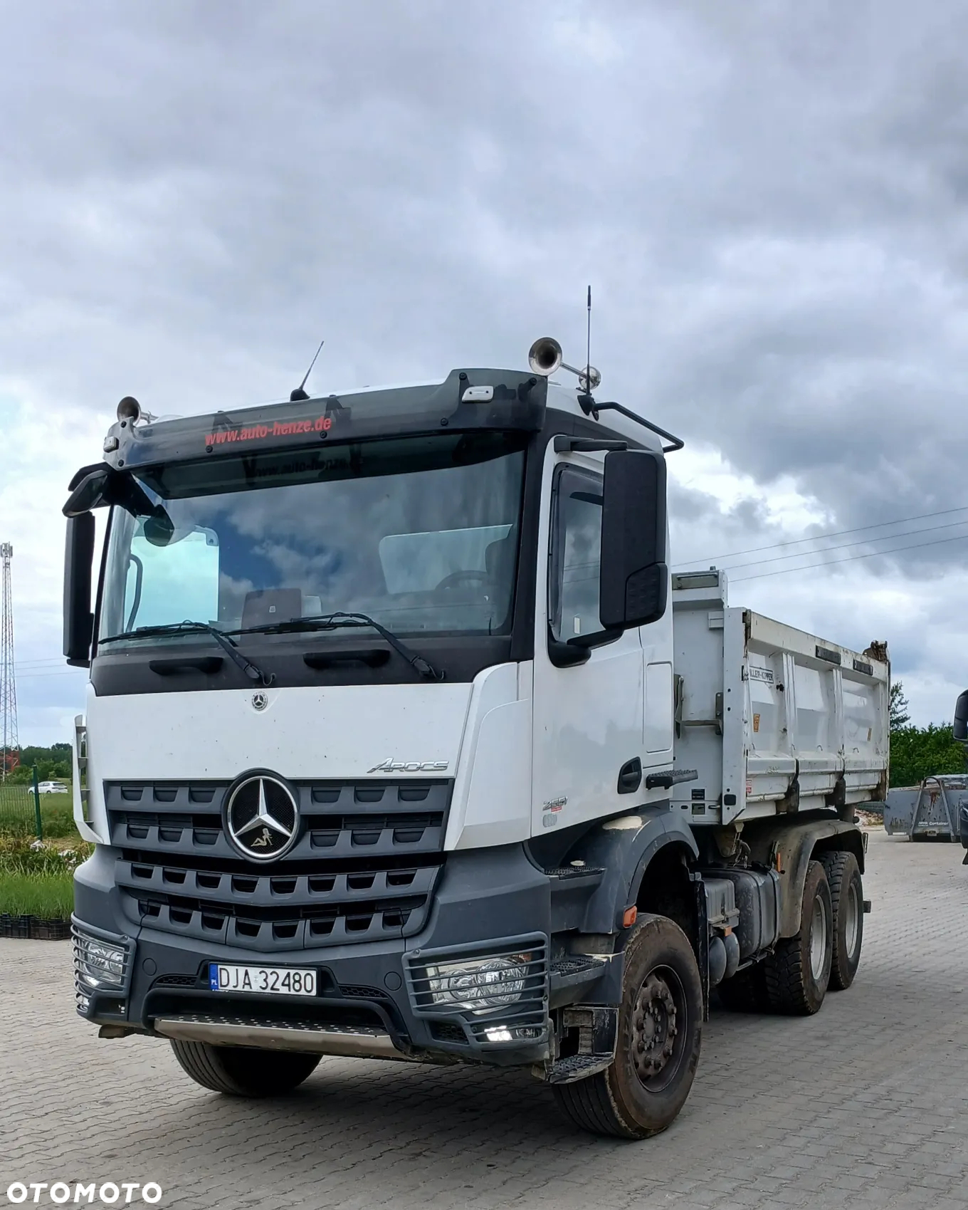 Mercedes-Benz Arocs 2651K - 2