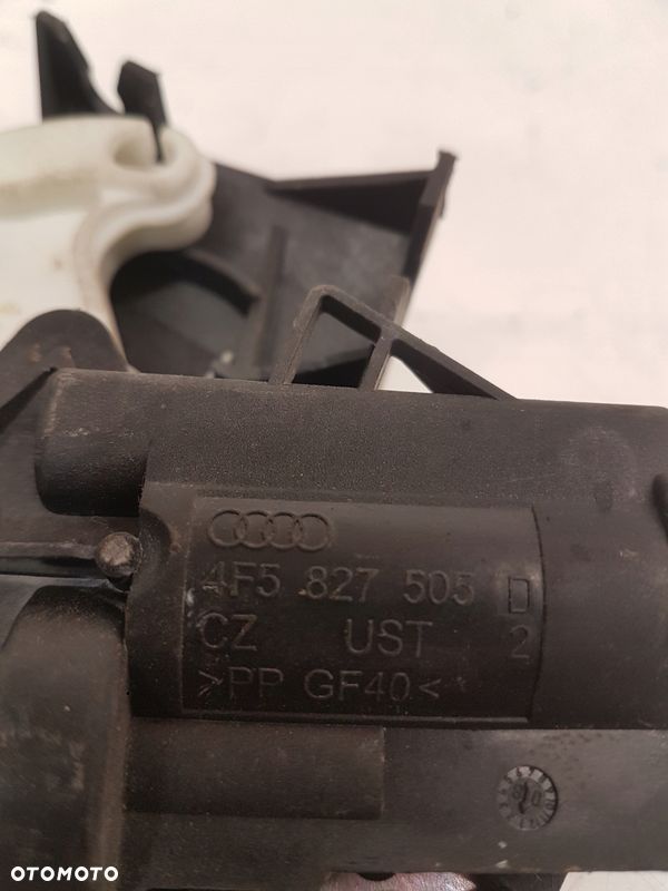 ZAMEK KLAPY TYŁ AUDI A4 A5 A6 A8 4F5827505D - 3