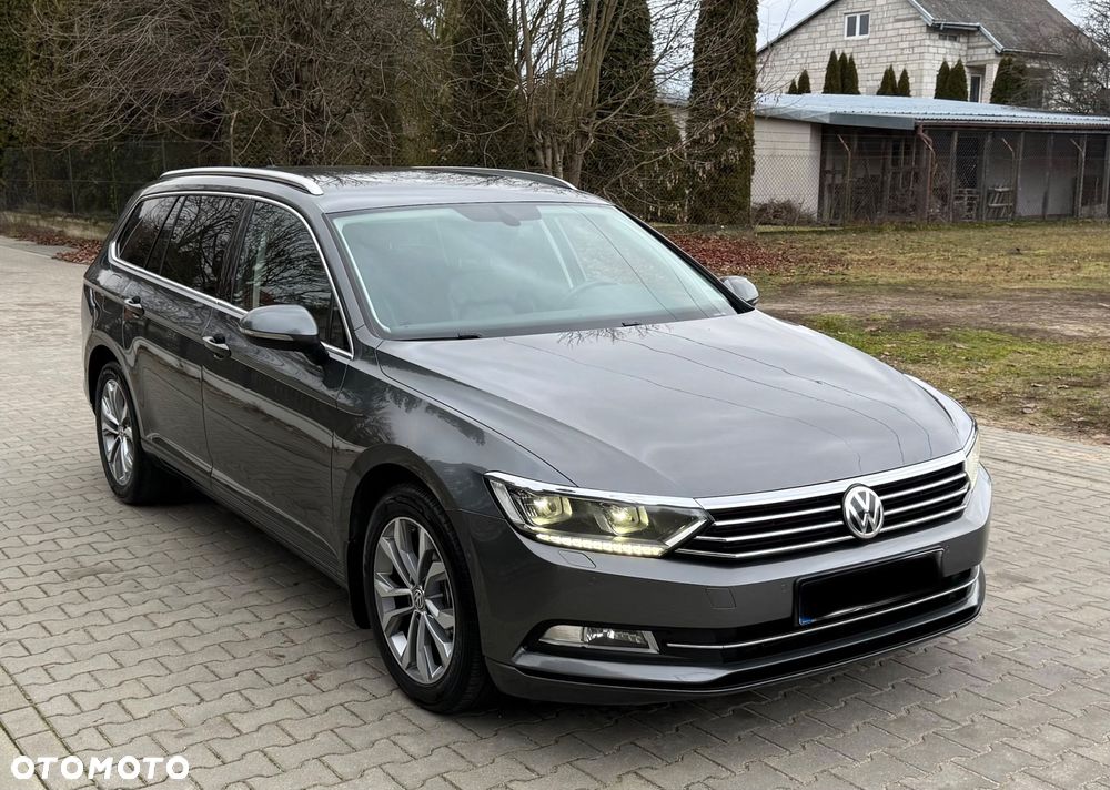 Volkswagen Passat 2.0 TDI (BlueMotion Technology) Highline - 14