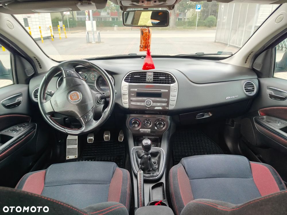 Fiat Bravo 1.4 T-Jet 16V Sport - 5