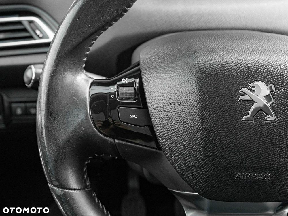 Peugeot 308 1.6 BlueHDi Allure S&S - 14