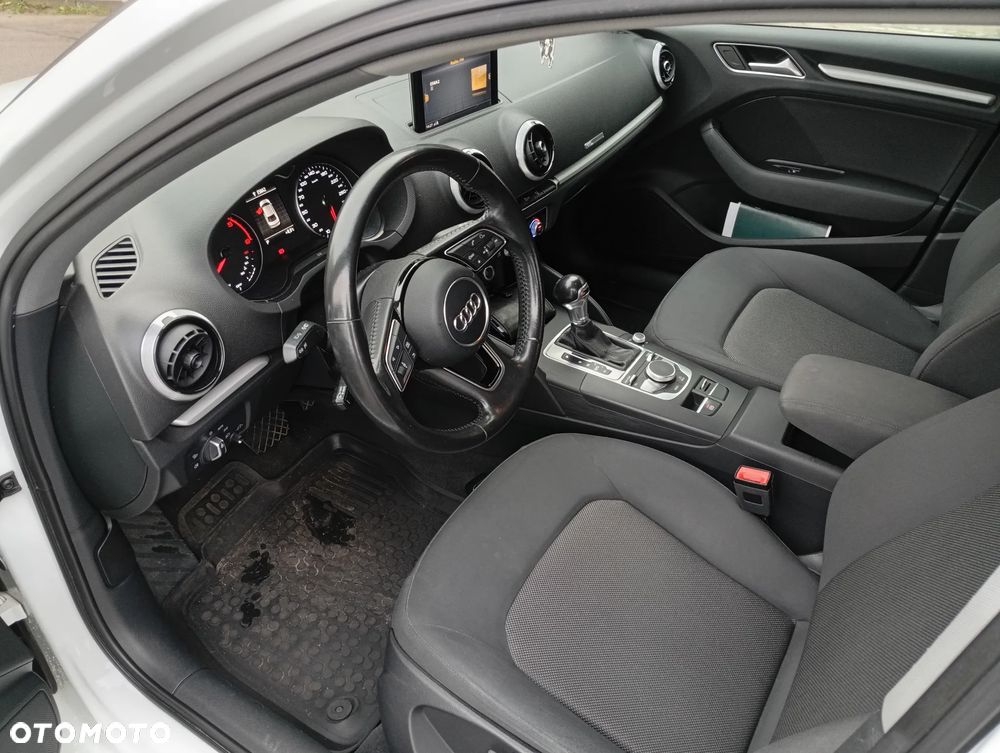 Audi A3 Limousine 1.6 TDI S tronic - 9