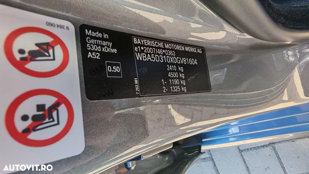 BMW Seria 5 530d xDrive Sport-Aut. - 28