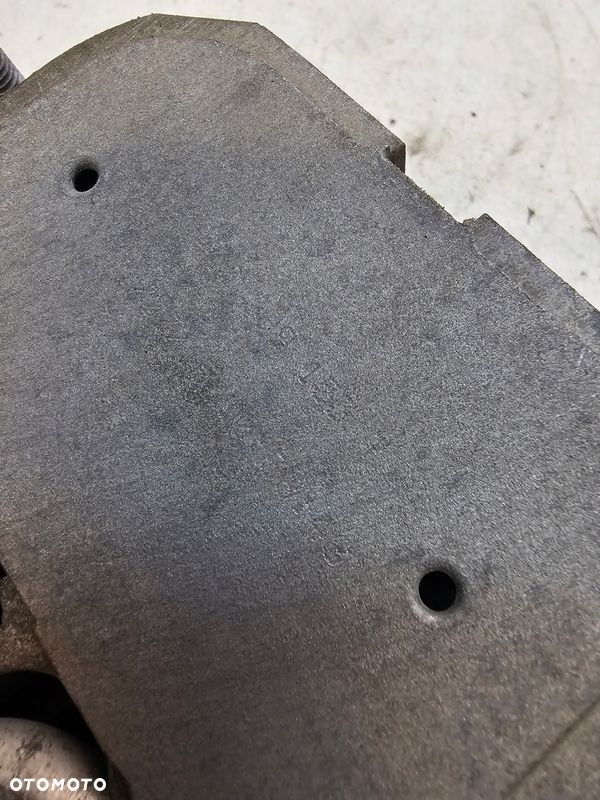 ŁAPA PODUSZKA SKRZYNI AUDI A4 A5 A6 A7 4G0399115G 4G0399153T - 6