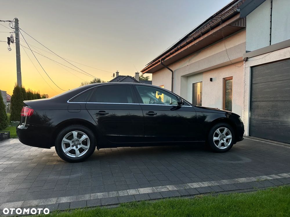 Audi A4 2008 photo 4