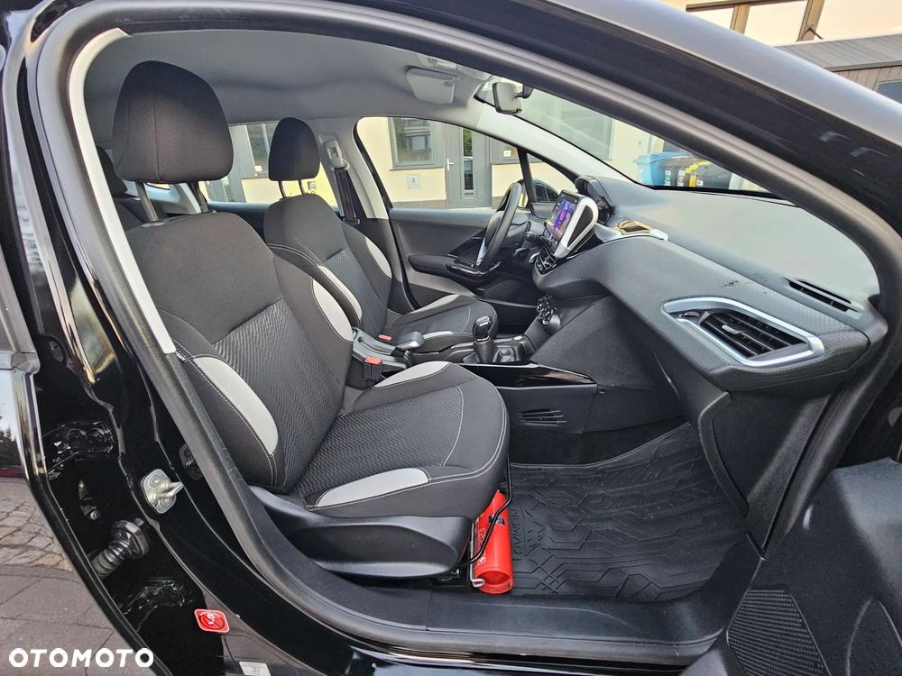 Peugeot 2008 82 VTI Active - 11