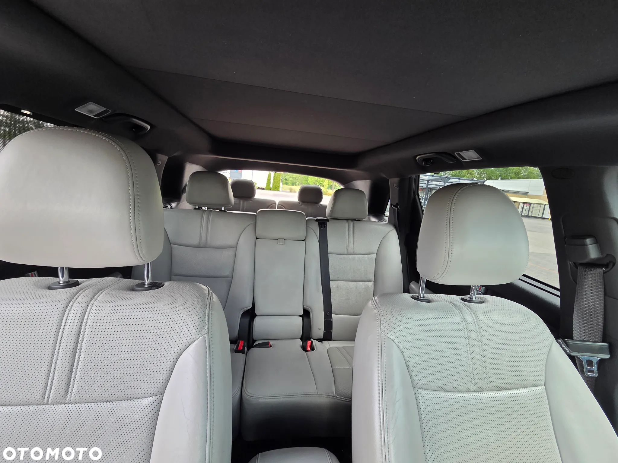 Kia Sorento - 13