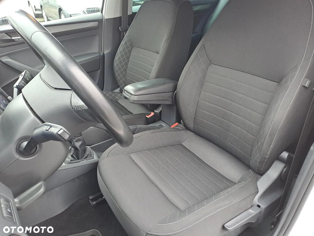 Skoda RAPID Spb 1.0 TSI Style - 15