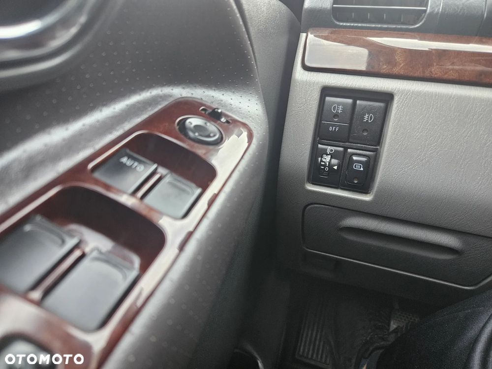 Suzuki Grand Vitara 2.0 - 26