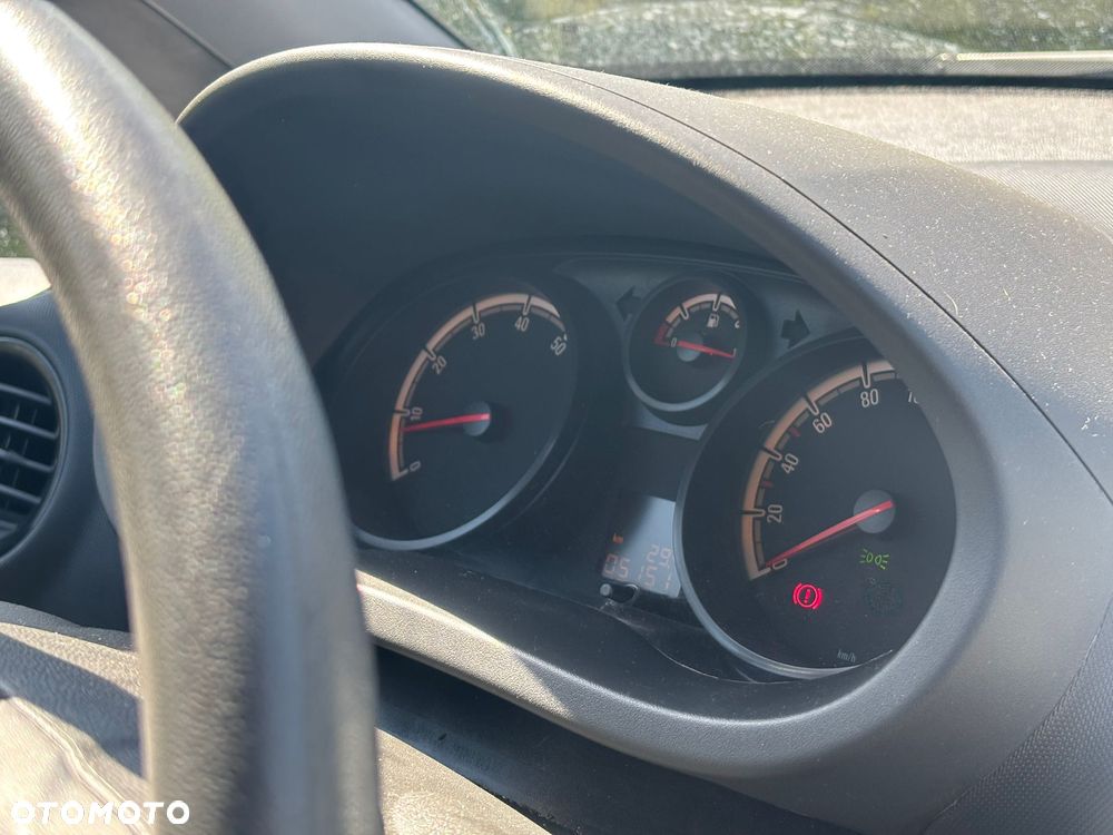 Opel Corsa 1.4 Enjoy - 15