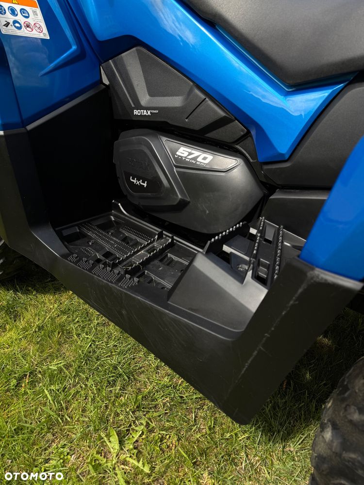 Can-Am Outlander Max - 8