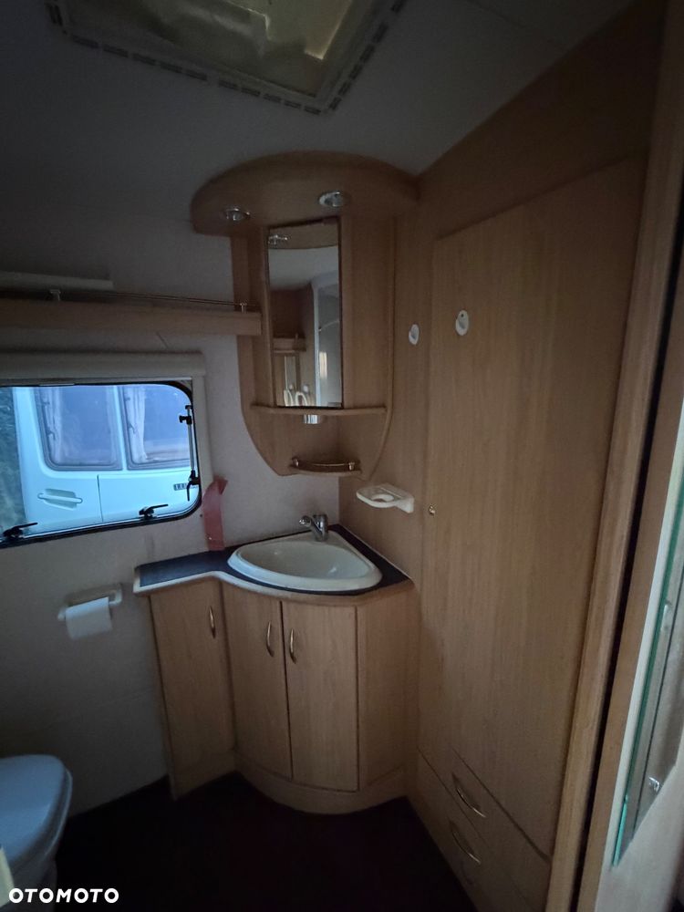 SWIFT Abbey Vogue gts - 11