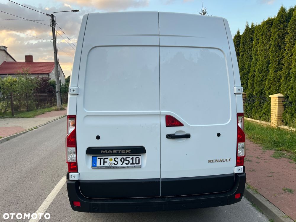 Renault Master - 10