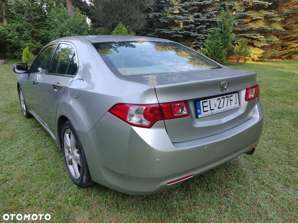 Honda Accord 2.0 Executive - 5