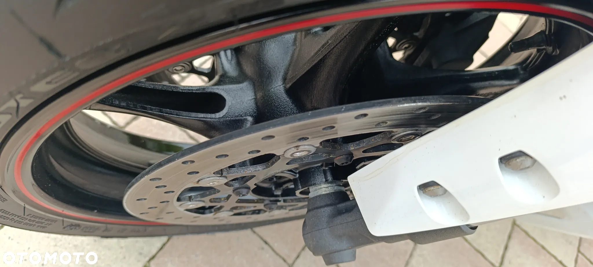 Yamaha FZ - 16