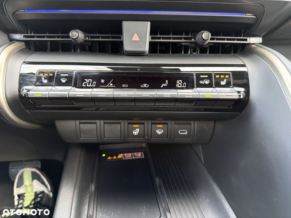 Toyota C-HR 1.8 Hybrid Executive - 21