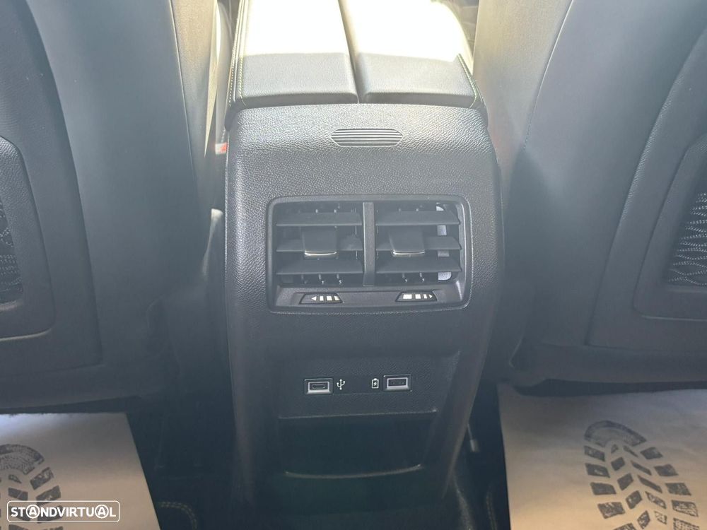 Peugeot 308 SW 1.5 BlueHDi GT EAT8 - 42