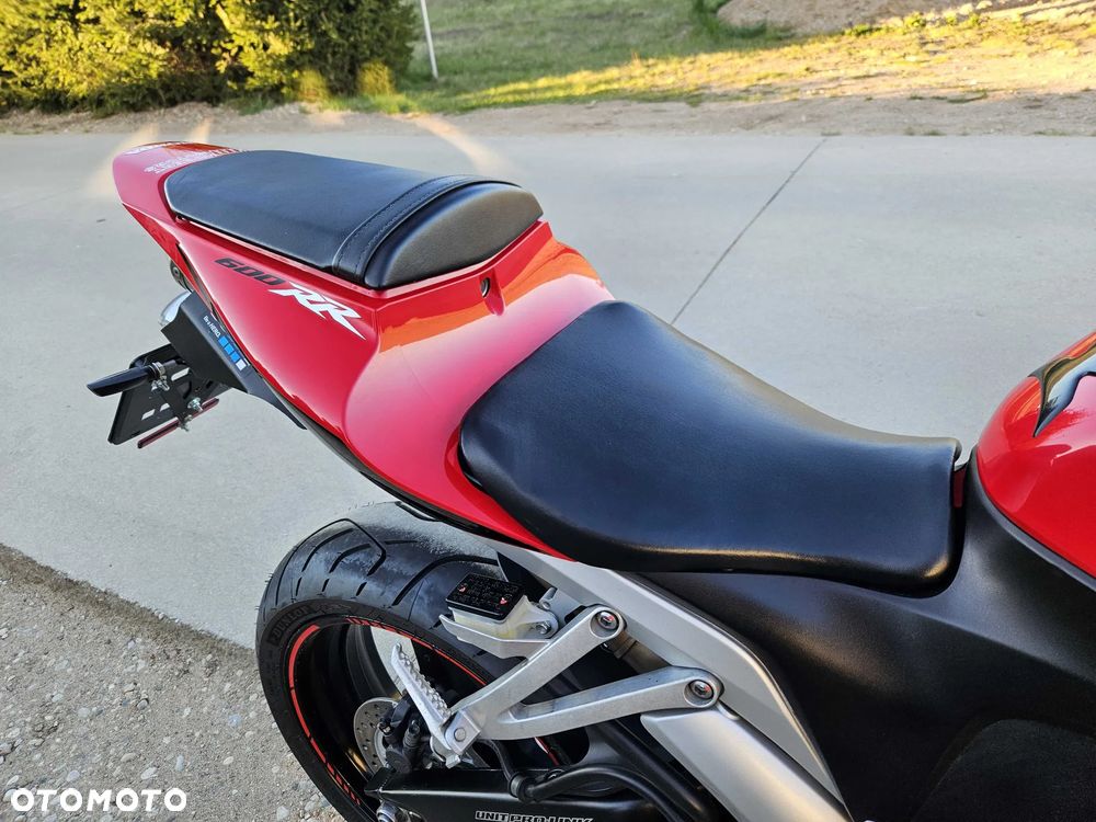 Honda CBR - 27