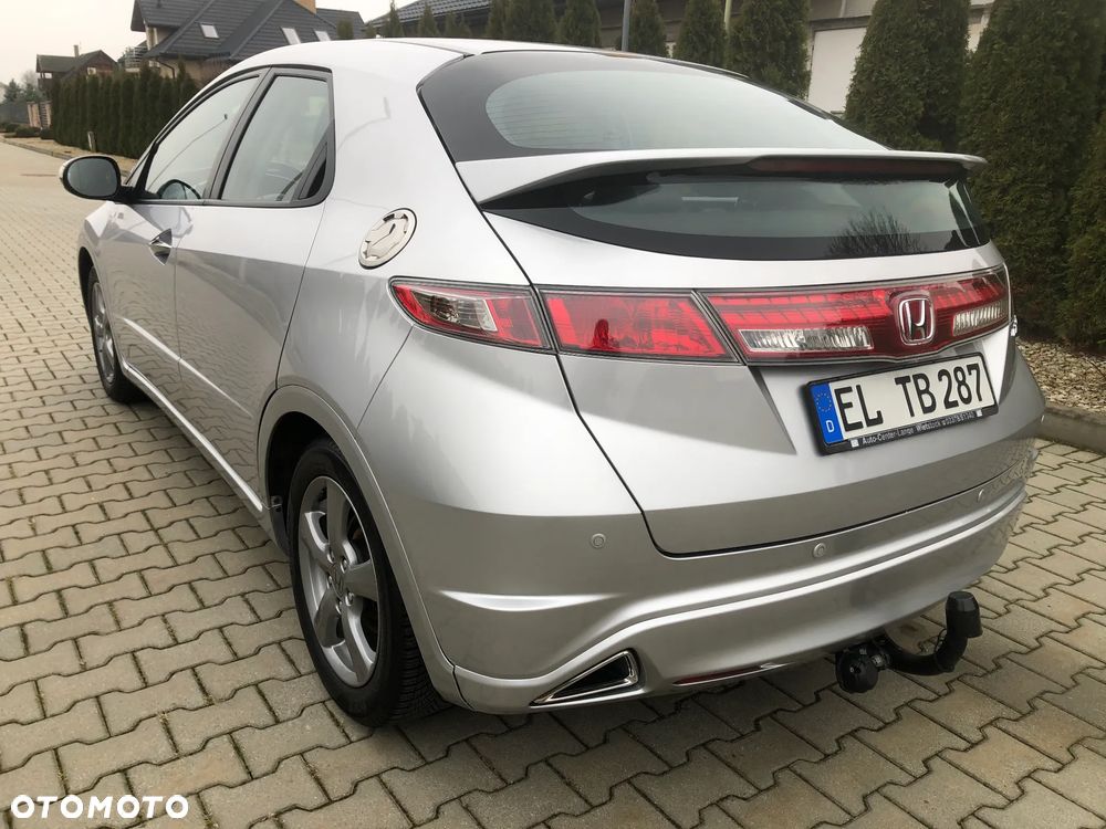 Honda Civic 1.4 i-VTEC Sport - 11
