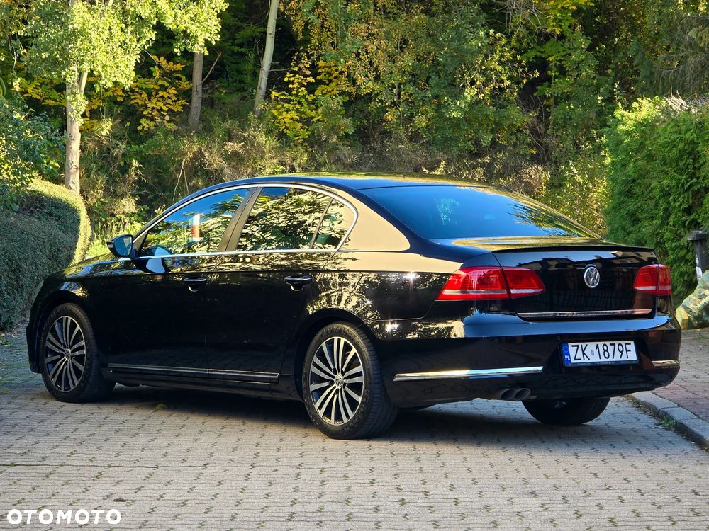 Volkswagen Passat 2.0 TDI Highline DSG - 6